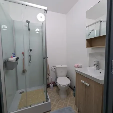 Chez Les P'tits Loups 公寓 *